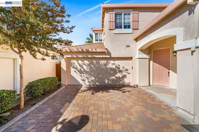 2042 Dahlia Cmn, Livermore, CA 94551 - Photo 2