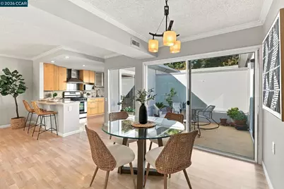 2116 Pine Knoll Dr #7, Walnut Creek, CA 94595 - Photo 12
