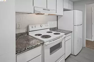 2400 Horizon Ln, Antioch, CA 94509 - Photo 12