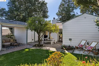 5970 Rincon Dr, Oakland, CA 94611 - Photo 36