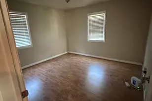 4440 Orinda, Sacramento, CA 95820 - Photo 6