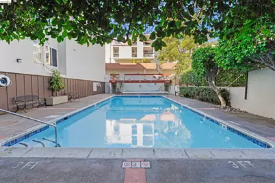 288 Whitmore #402B, Oakland, CA 94611 - Photo 36