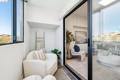 288 Whitmore #402B, Oakland, CA 94611 - Photo 14