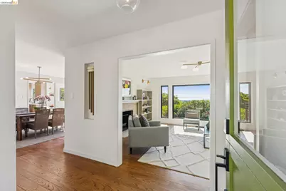 2562 Charleston St, Oakland, CA 94602 - Photo 12