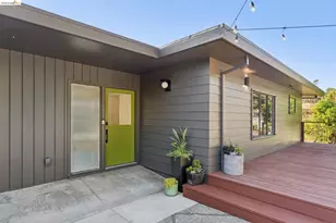 2562 Charleston St, Oakland, CA 94602 - Photo 8