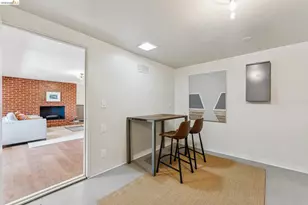 2562 Charleston St, Oakland, CA 94602 - Photo 68