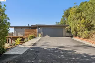 2562 Charleston St, Oakland, CA 94602 - Photo 2