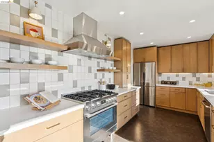 2562 Charleston St, Oakland, CA 94602 - Photo 36