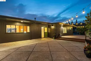 2562 Charleston St, Oakland, CA 94602 - Photo 6