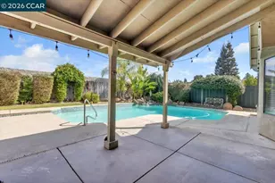 861 Vista Verano Ct, Oakdale, CA 95361 - Photo 14