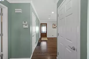 26700 Fairview Ave, Hayward, CA 94542 - Photo 4
