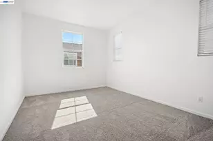 1399 Sauvignon St, Mountain House, CA 95391 - Photo 12