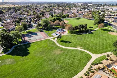 4568 Carnegie Ln, Brentwood, CA 94513 - Photo 26