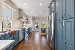 702 33rd St, Oakland, CA 94609 - Photo 16