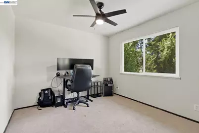 21175 Birch St, Hayward, CA 94541 - Photo 20
