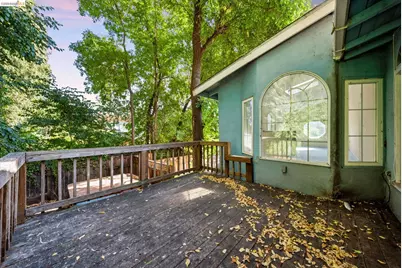 6440 Sunnymere, Oakland, CA 94605 - Photo 62