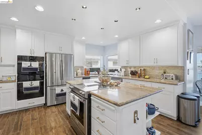 2071 Windward Point, Discovery Bay, CA 94505 - Photo 12