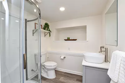115 Roslyn Dr, Concord, CA 94518 - Photo 18