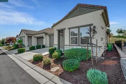 1546 Spumante Ln, Brentwood, CA 94513 - Photo 4