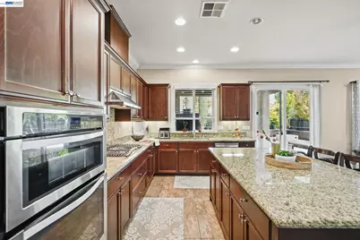 9701 Sara Ann Ct, Dublin, CA 94568 - Photo 12
