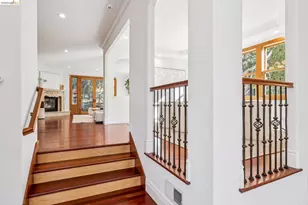 7023 Broadway Terrace, Oakland, CA 94611 - Photo 16