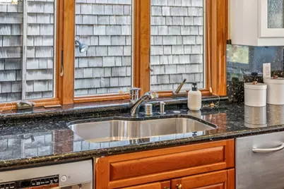 1109 Sterling Ave, Berkeley, CA 94708 - Photo 40