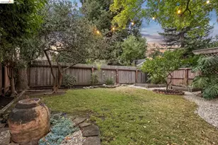 3107 Sylvan Ave, Oakland, CA 94602 - Photo 86
