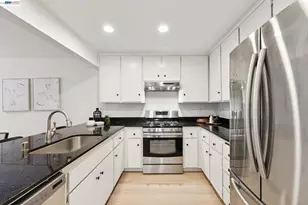402 Vineyard Pl, Pleasanton, CA 94566 - Photo 10