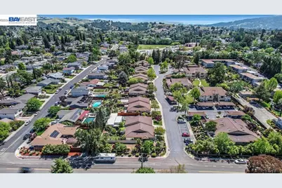 402 Vineyard Pl, Pleasanton, CA 94566 - Photo 40