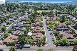 402 Vineyard Pl, Pleasanton, CA 94566 - Photo 40