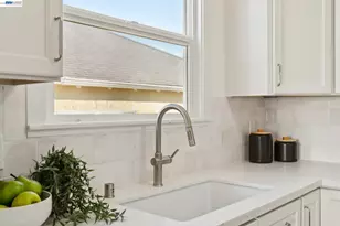3039 Kansas St, Oakland, CA 94602 - Photo 20