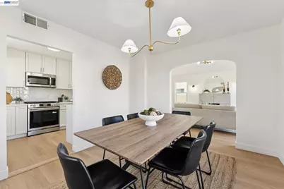 3039 Kansas St, Oakland, CA 94602 - Photo 18