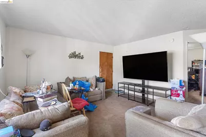 1973 Jacqueline Way, Concord, CA 94519 - Photo 4