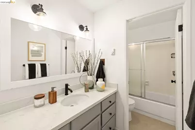 104 Vista Heights Rd, El Cerrito, CA 94530 - Photo 38