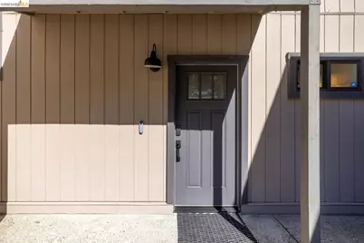 104 Vista Heights Rd, El Cerrito, CA 94530 - Photo 2