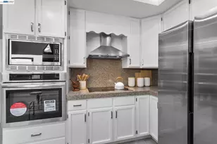 19431 Garrison Ave, Castro Valley, CA 94546 - Photo 26