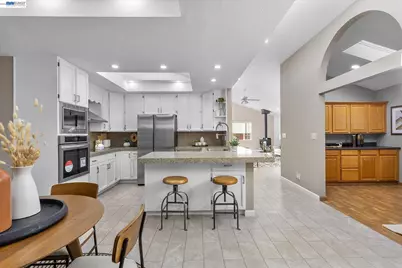 19431 Garrison Ave, Castro Valley, CA 94546 - Photo 28