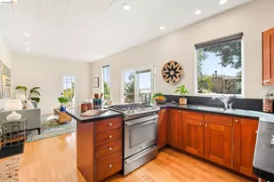 2829 Morcom Ave, Oakland, CA 94619 - Photo 12