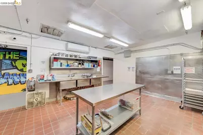 1240 47th Ave, Oakland, CA 94601 - Photo 16