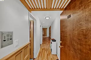 425 Orange St, Oakland, CA 94610 - Photo 36