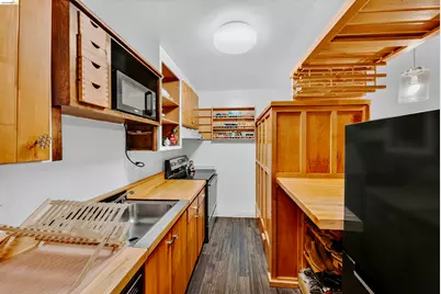 425 Orange St #210, Oakland, CA 94610 - Photo 6