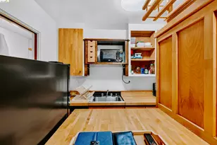 425 Orange St, Oakland, CA 94610 - Photo 10