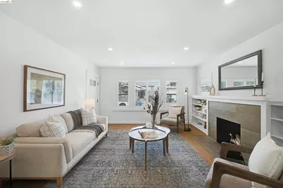 2562 67th Ave, Oakland, CA 94605 - Photo 2