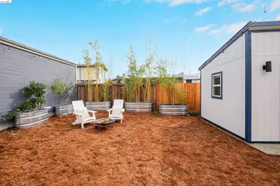 2562 67th Ave, Oakland, CA 94605 - Photo 48