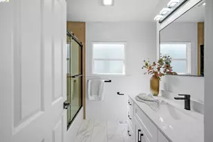 2562 67th Ave, Oakland, CA 94605 - Photo 38