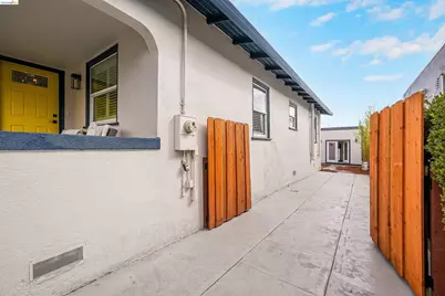 2562 67th Ave, Oakland, CA 94605 - Photo 68