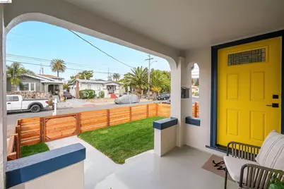 2562 67th Ave, Oakland, CA 94605 - Photo 12