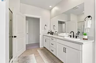 163 Prusiner Ln, Mountain House, CA 95391 - Photo 18