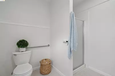 2923 Wheeler St, Berkeley, CA 94705 - Photo 14