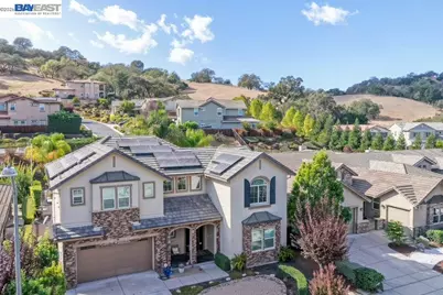 9241 Tea Tree Ct, Gilroy, CA 95020 - Photo 8